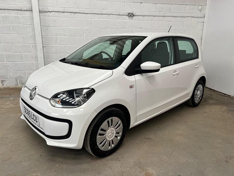 Used VW up! Move 60 HP (44 kW) 2015 White Hatchback