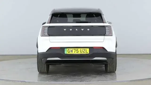 Used Volvo EX30 CC Performance 314 kW (428 HP) 2026 White SUV