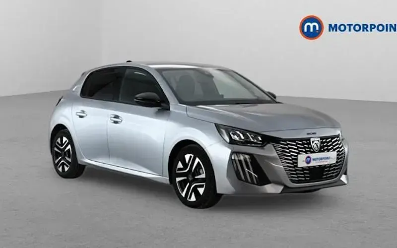 Used Peugeot 208 Allure 101 HP (74 kW) 2025 Hatchback