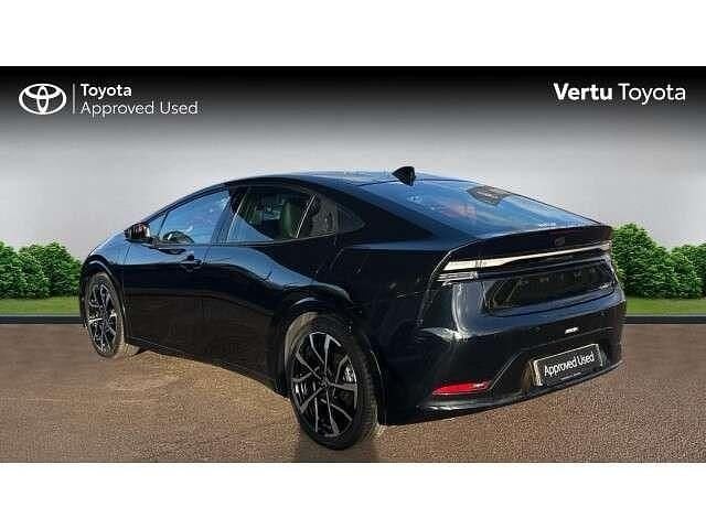 Used Toyota Prius 223 HP (164 kW) 2024 Black Hatchback