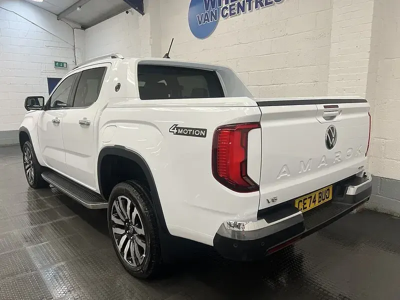 Used VW Amarok Aventura 237 HP (174 kW) 2024 White Pickup