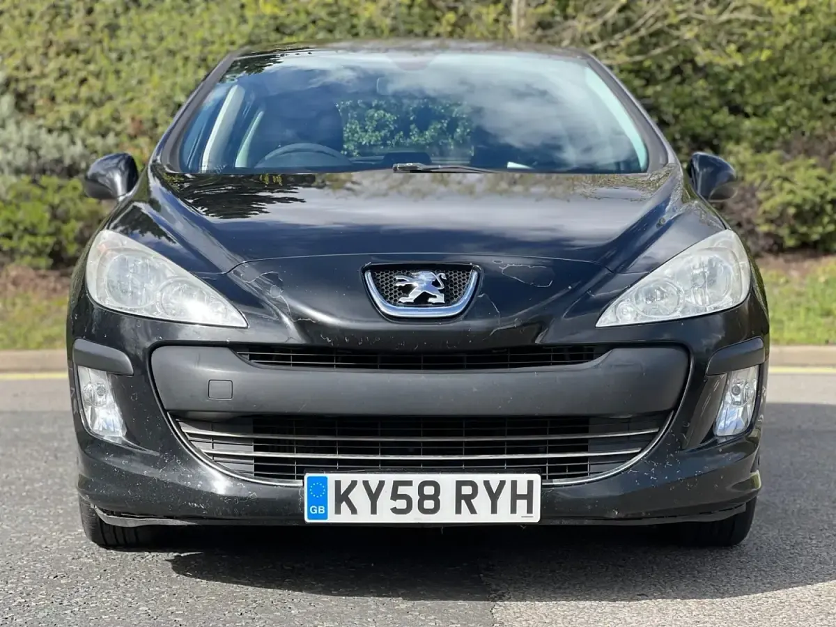 Second-hand Peugeot 308 S 90 CP (66 kW) 2008 Negru Hatchback
