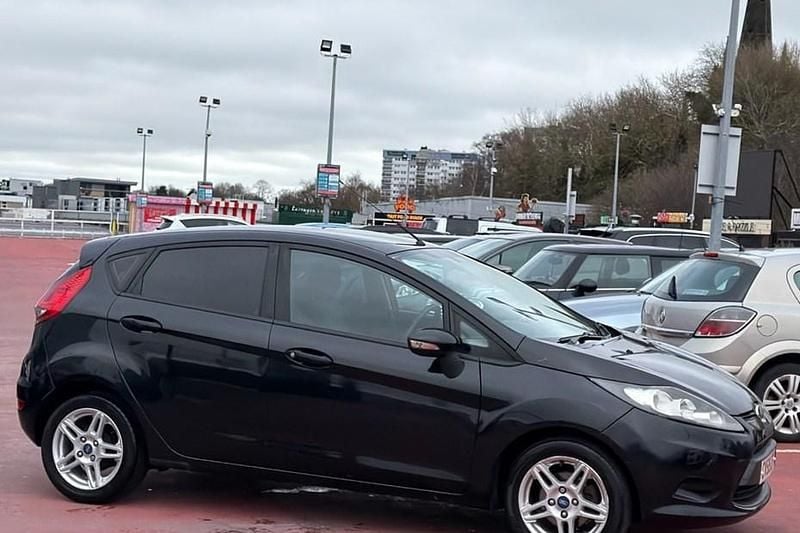 Used Ford Fiesta Style 82 HP (60 kW) 2009 Black Hatchback