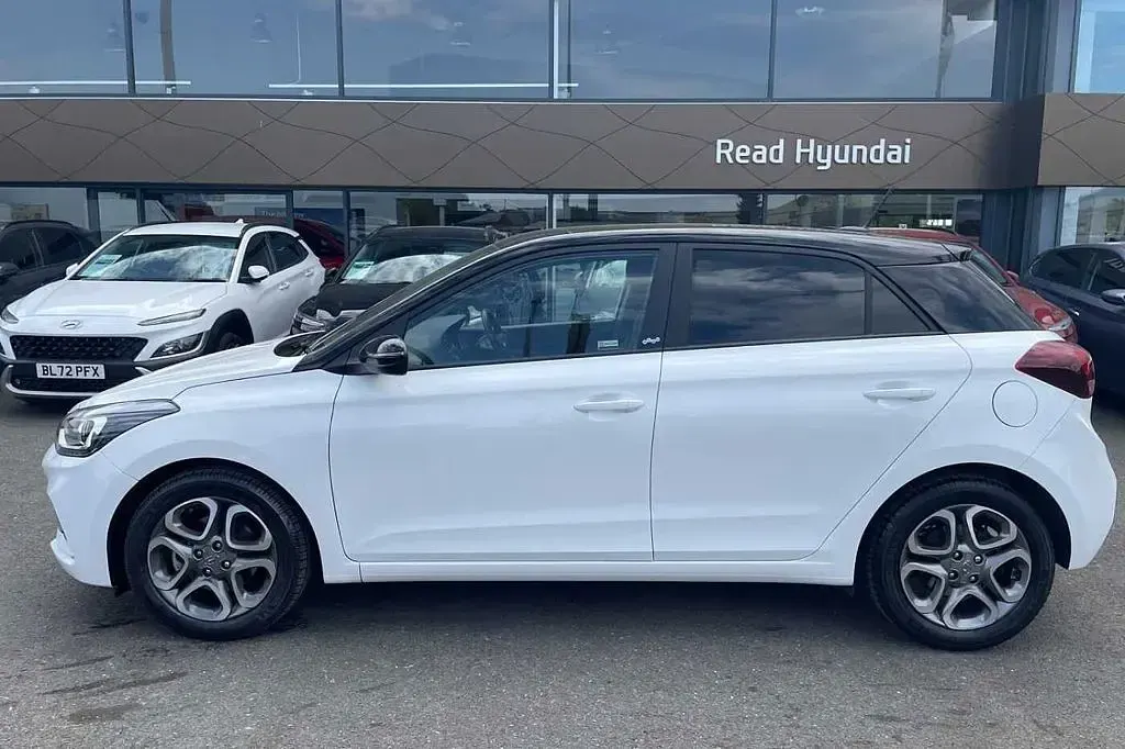 Used Hyundai i20 100 HP (73 kW) 2020 Hatchback