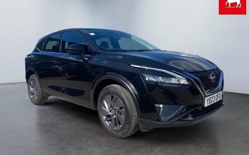 Black Used 2022 Nissan Qashqai Acenta Premium SUV | £17,490 (Fair price) - Image 1/4