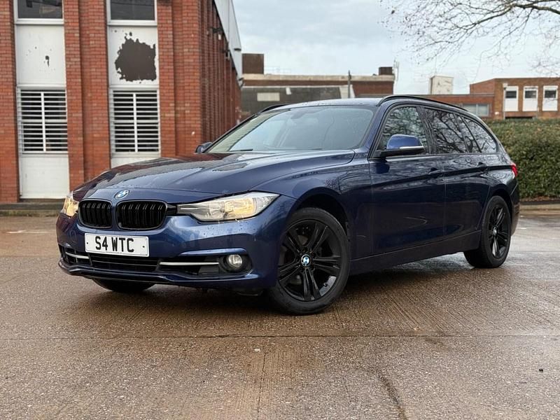 Used BMW 318 Sport Line 2017 Blue Estate