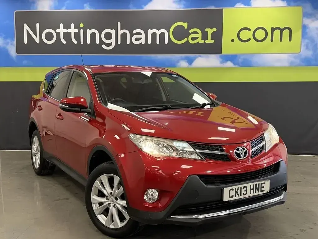 Usado Toyota RAV4 150 HP (110 kW) 2013 Vermelho SUV