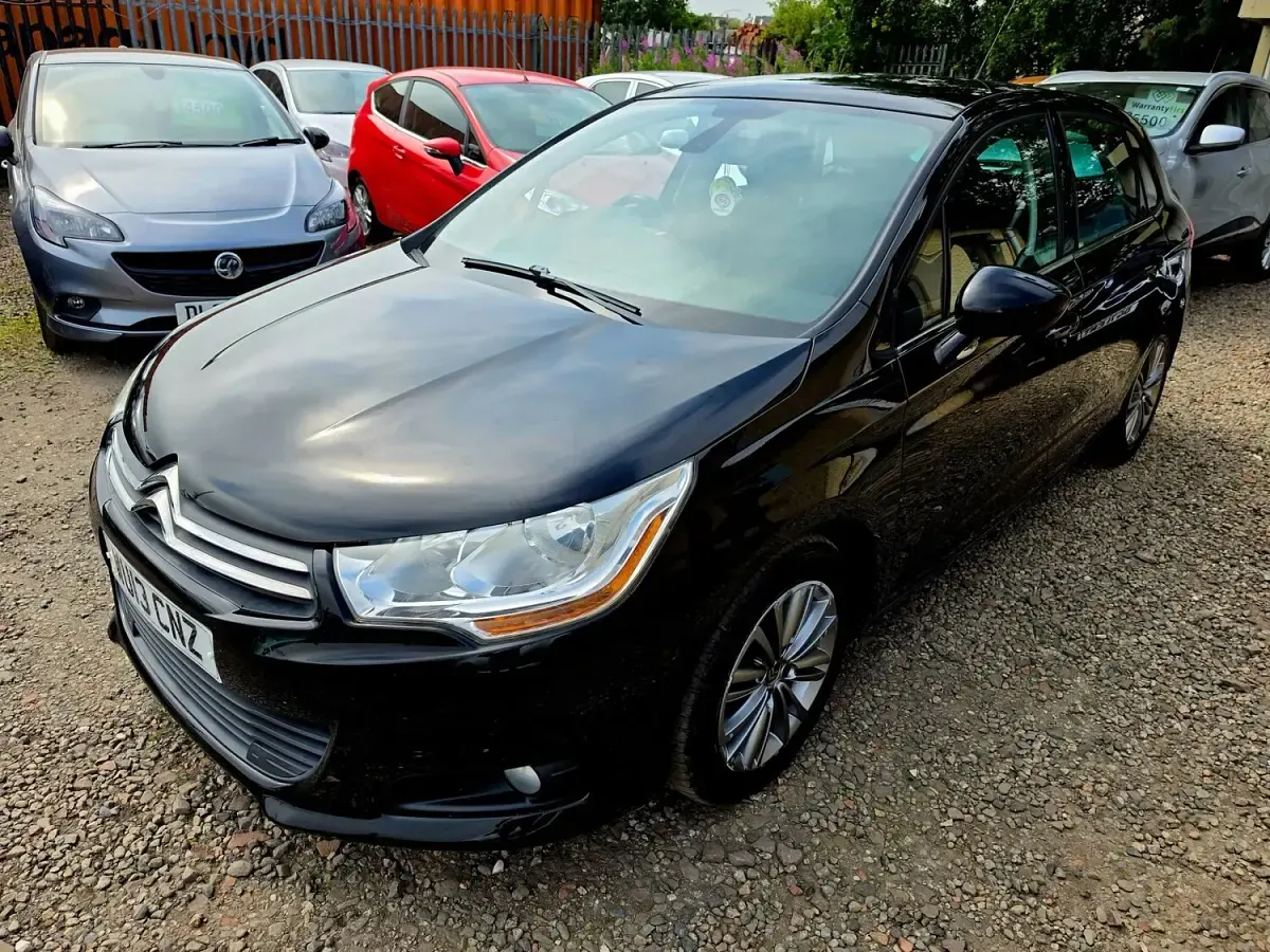Used Citroën C4 VTR Sport 2013 Black Hatchback