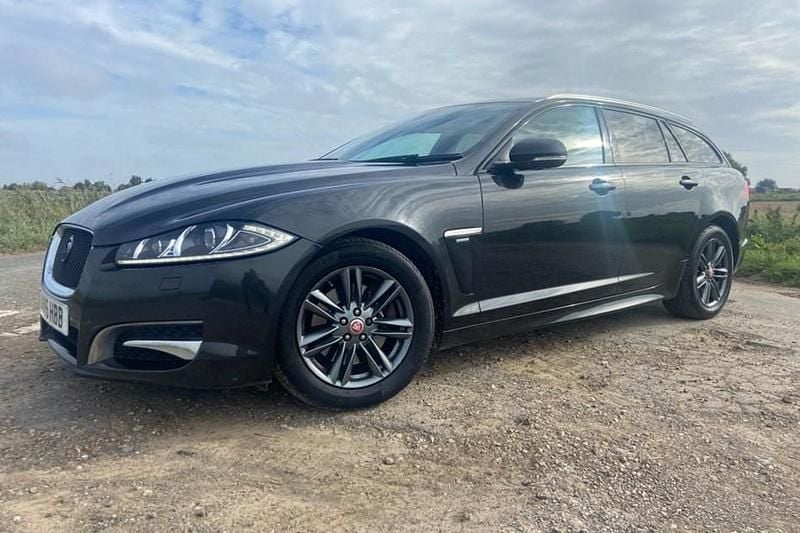 Used 2015 Jaguar XF Sportbrake R-Sport Estate | £9,995 (Fair price) - Image 1/1