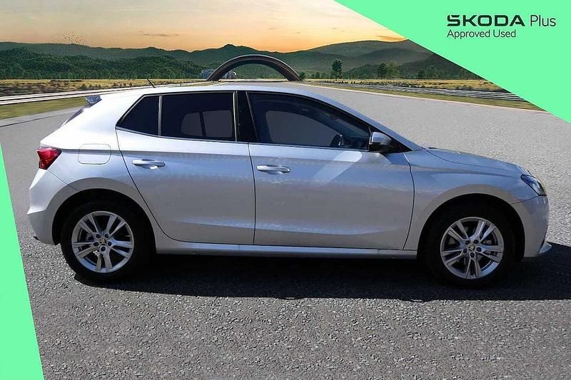 Used Skoda Fabia SE L 110 HP (80 kW) 2025 Brilliant silver metallic Hatchback