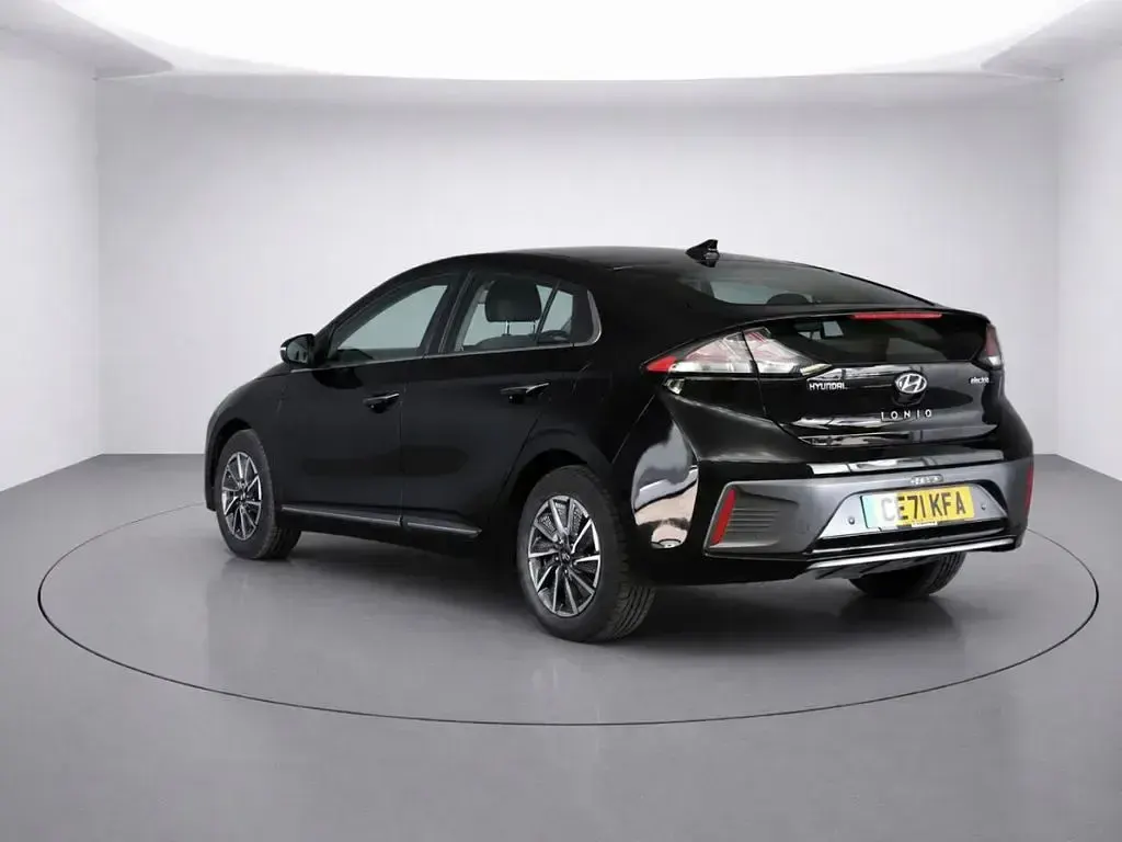 Used Hyundai Ioniq Premium 100 kW (136 HP) 2021 Black Hatchback