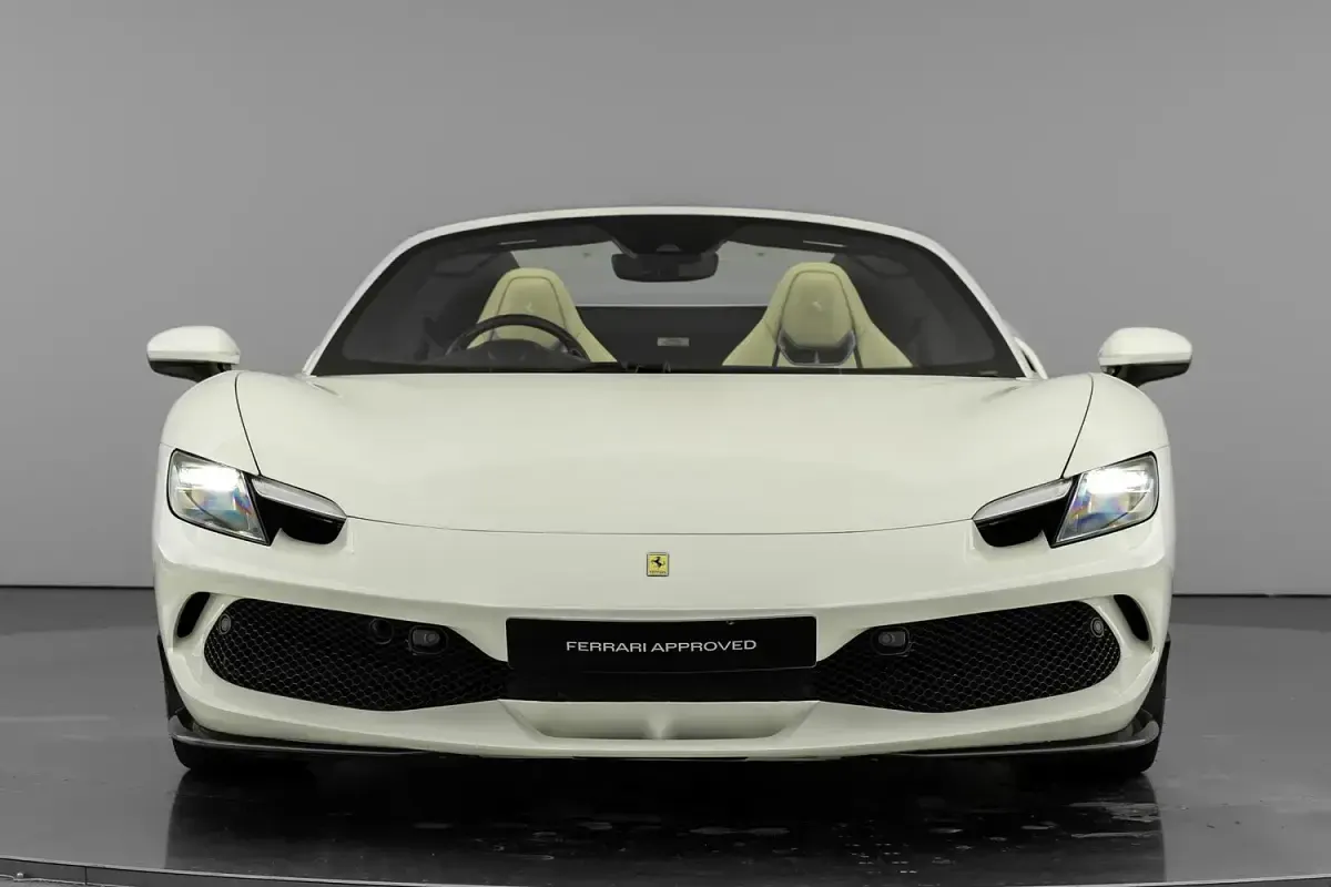 Used Ferrari 296 830 HP (610 kW) 2023 White Cabriolet