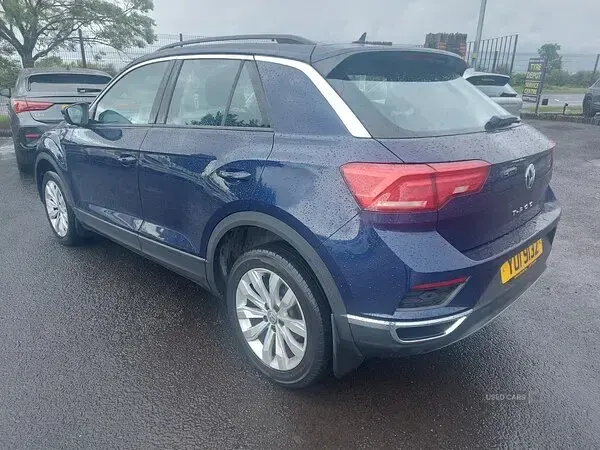 Used VW T-Roc SE 115 HP (84 kW) 2021 Blue SUV