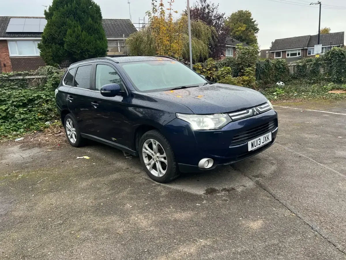 Używany Mitsubishi Outlander 2013 Niebieski SUV