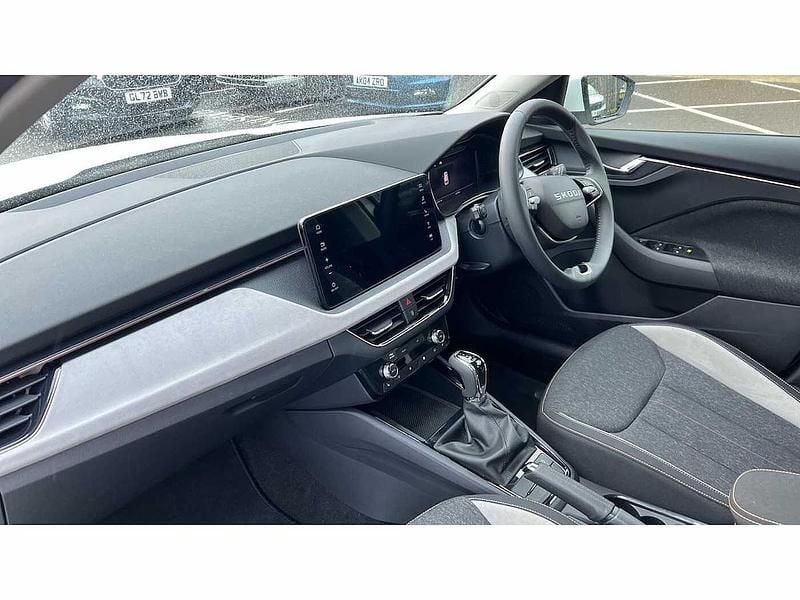 Used Skoda Kamiq SE L 116 HP (85 kW) 2025 Candy white SUV