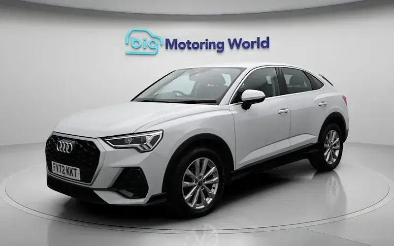 Usado Audi Q3 Sportback Sport 150 HP (110 kW) 2025 SUV