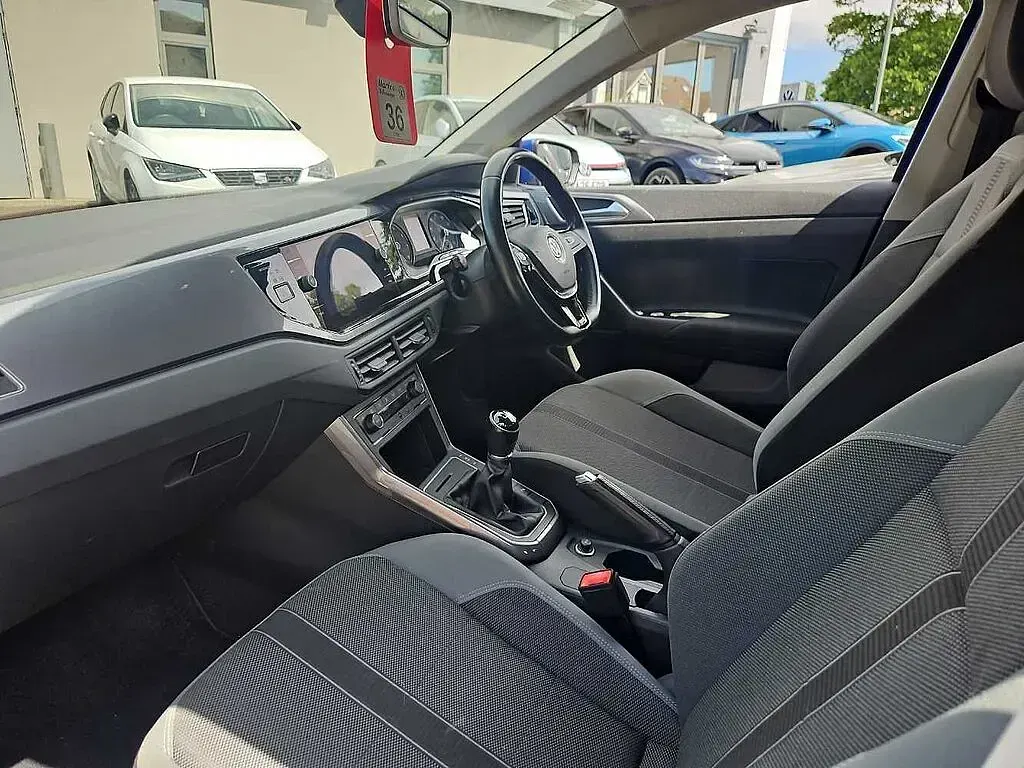 Used VW Polo SEL 115 HP (84 kW) 2018 Blue Hatchback
