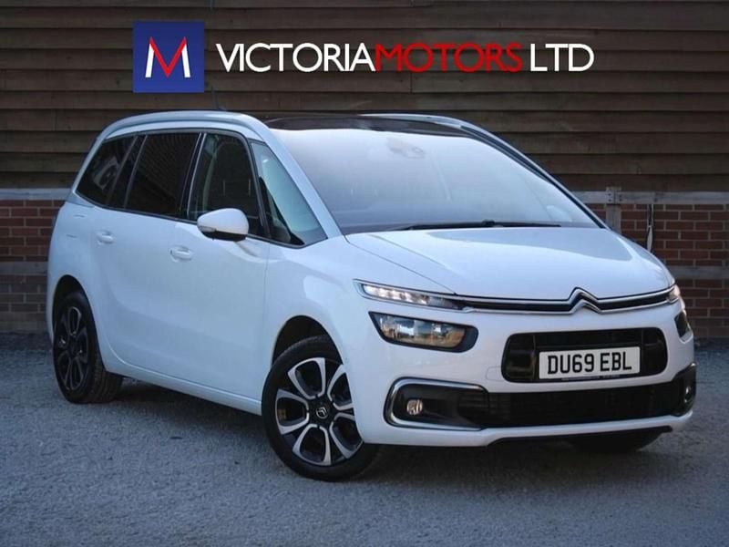 Used Citroën C4 SpaceTourer Flair 129 HP (94 kW) 2019 White MPV