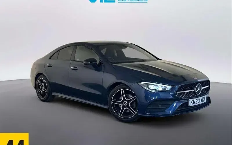 Używany Mercedes CLA180 AMG Line Premium 136 KM (100 kW) 2022 Sedan/Limuzyna