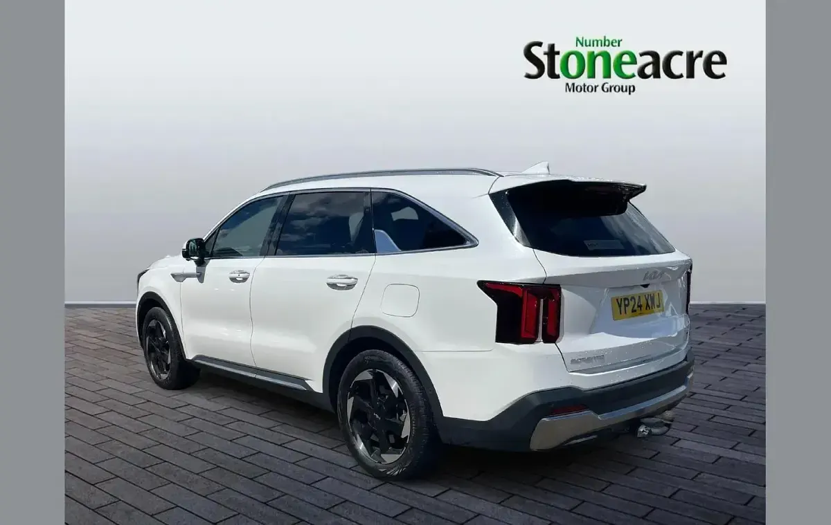 Used Kia Sorento 190 HP (139 kW) 2024 White SUV