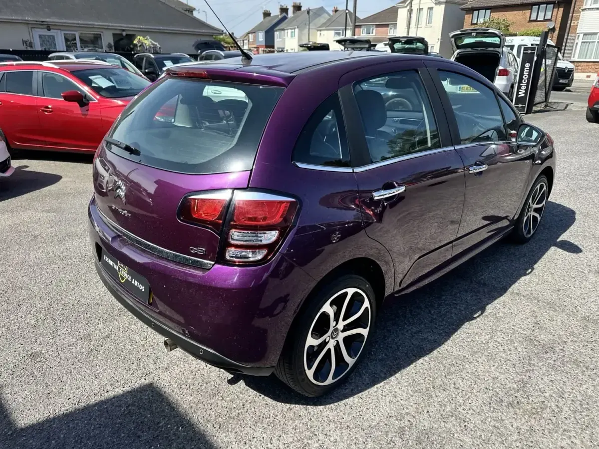 Usado Citroën C3 Exclusive 2015 Púrpura Utilitario