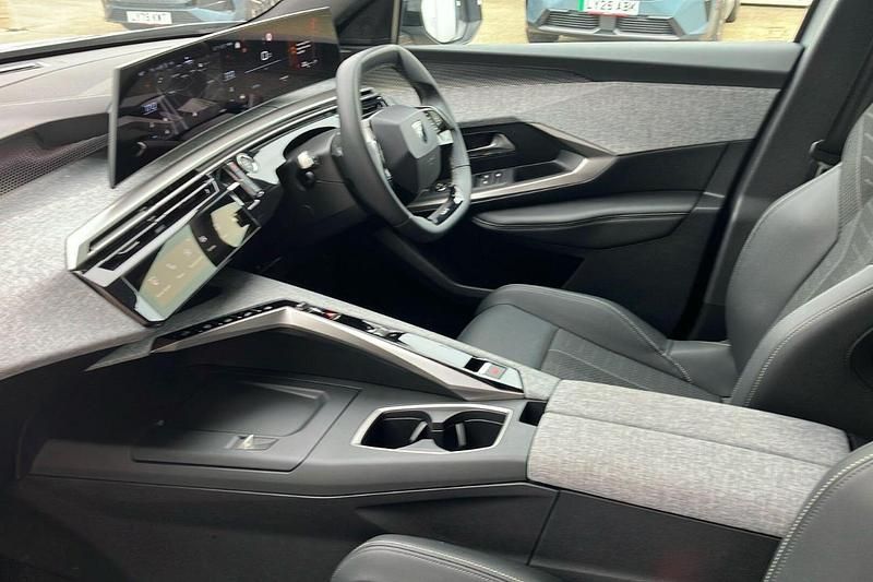 Used Peugeot 3008 GTi 136 HP (100 kW) 2025 Grey SUV