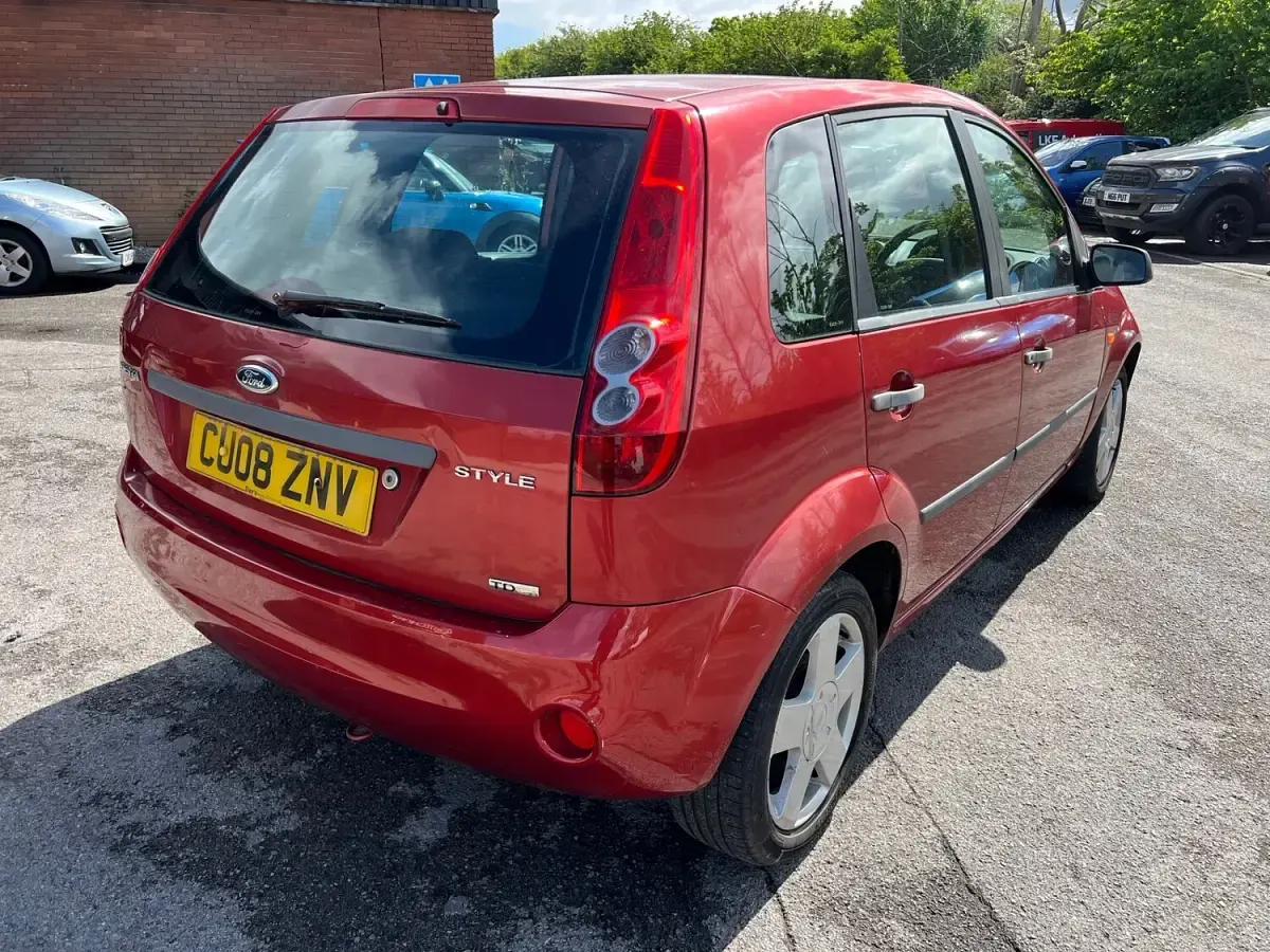 Gebraucht Ford Fiesta Style 2008 Rot Kleinwagen