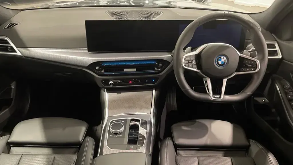 Used BMW 330e M Sport 292 HP (214 kW) 2025 Black Sedan