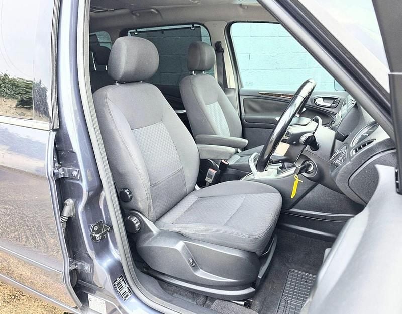 Used Ford Galaxy Ghia 2010 Grey MPV