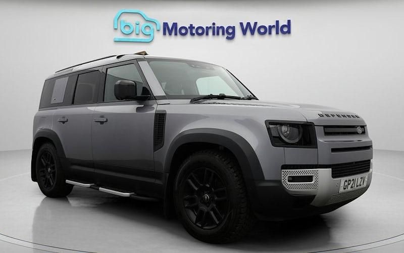 Grey Used 2021 Land Rover Defender S Estate | £44,100 (Good price) - Image 1/4