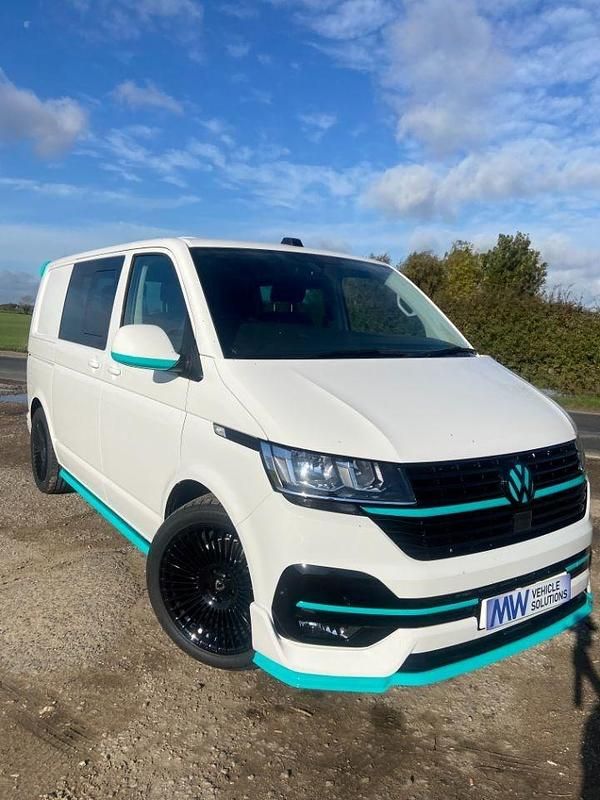 White Used 2024 VW Transporter Highline Van | £33,495 (Fair price) - Image 1/4