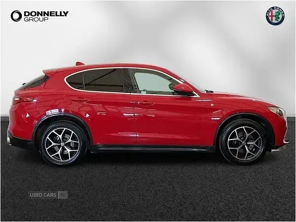 Used Alfa Romeo Stelvio Lusso 200 HP (147 kW) 2020 Red SUV
