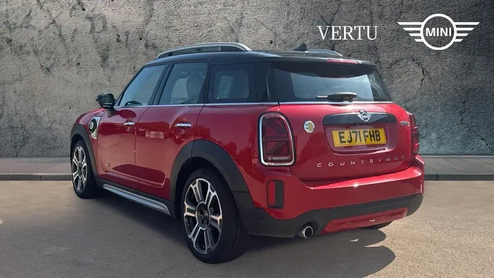 Used Mini Cooper S Countryman Exclusive 219 HP (161 kW) 2021 Red SUV