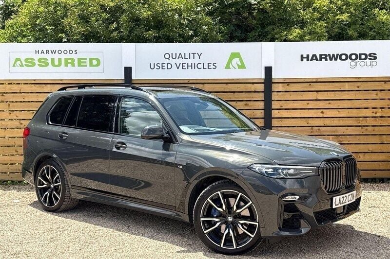 Grey Used 2022 BMW X7 M Sport SUV | £56,990 (Good price) - Image 1/4