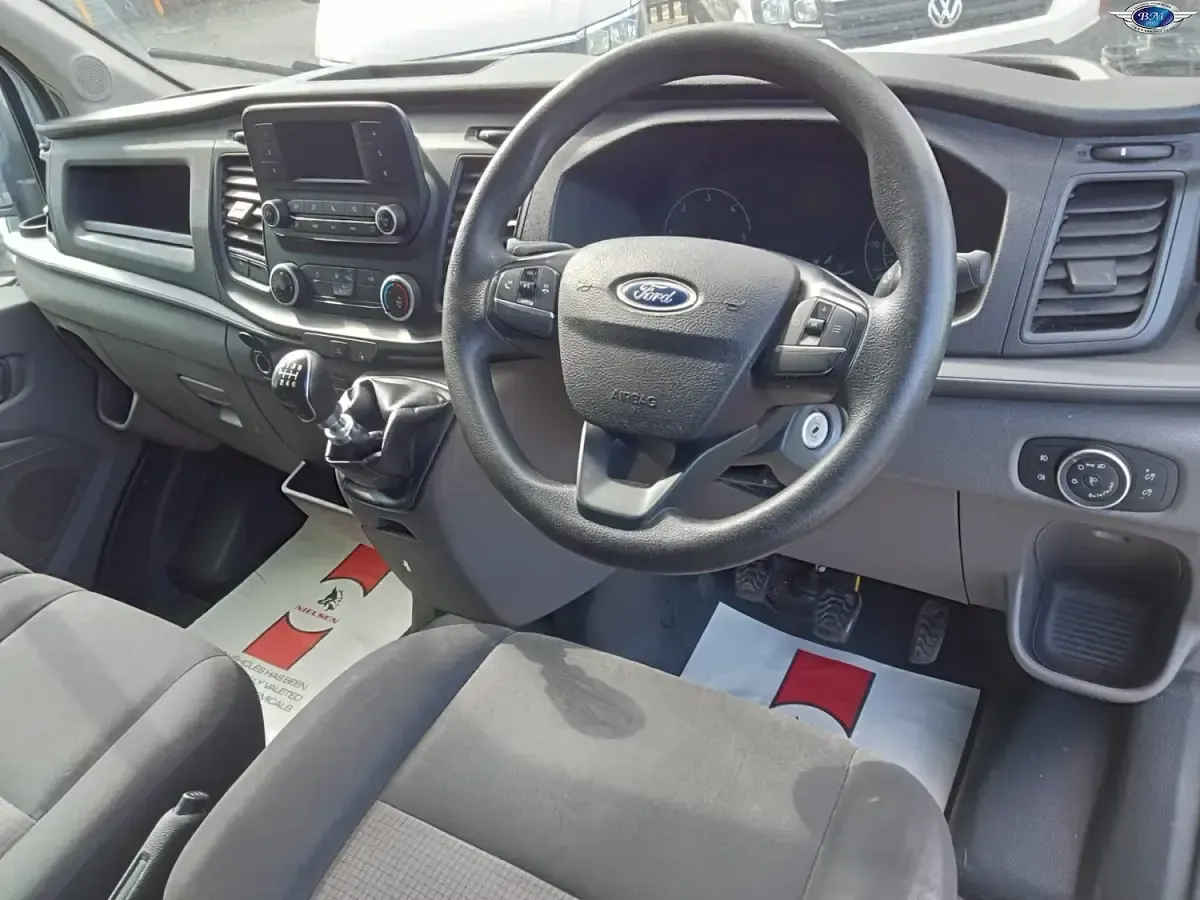 Used Ford Transit 130 HP (95 kW) 2021 White Van