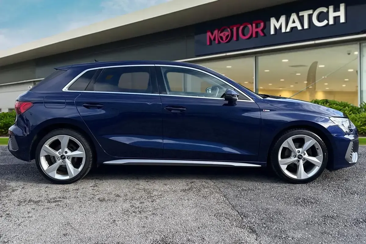 Used Audi A3 Sportback S-Line 110 HP (80 kW) 2023 Blue Hatchback