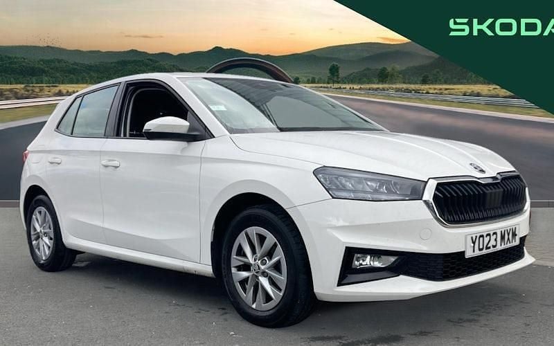 Used 2025 Skoda Fabia Comfort Hatchback | £12,516 (Good price) - Image 1/4