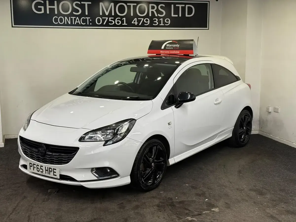 Used Vauxhall Corsa Edition 88 HP (64 kW) 2016 White Hatchback