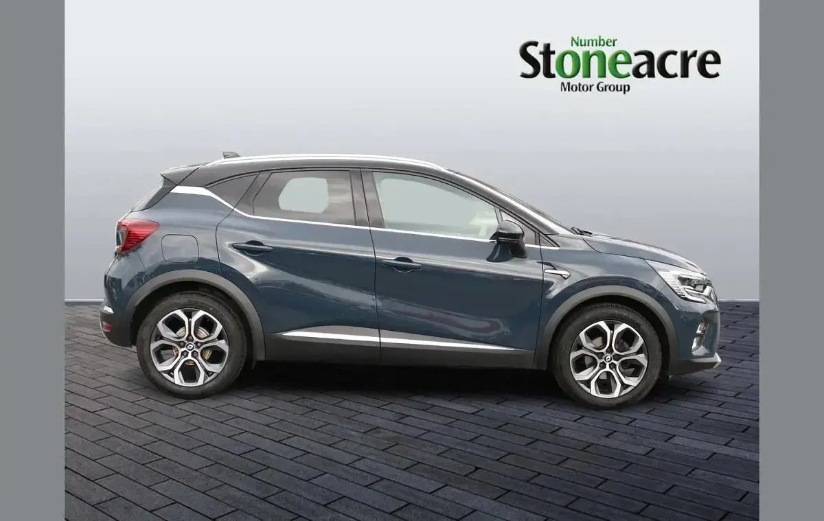 Used Renault Captur Techno 90 HP (66 kW) 2024 Other SUV