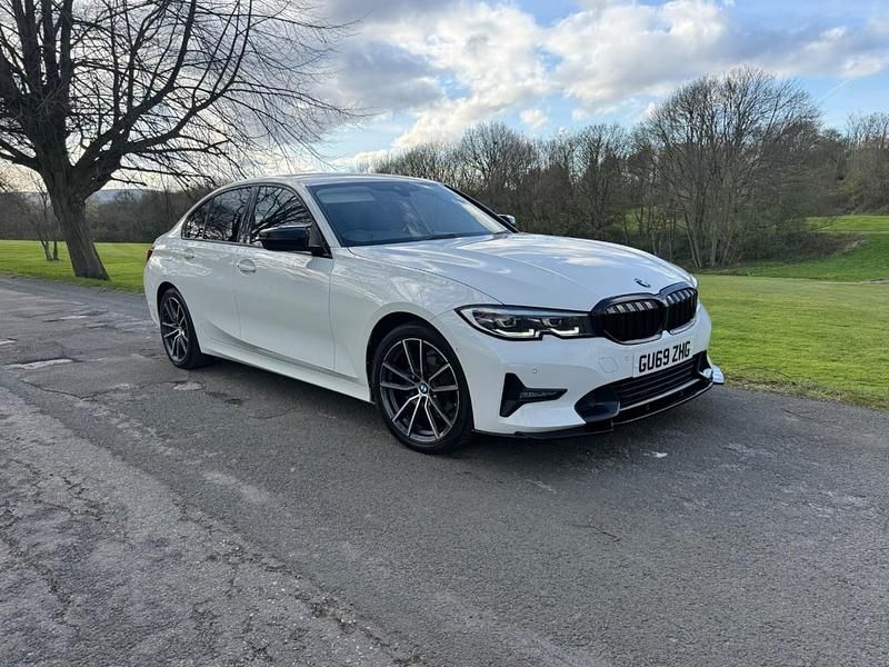 Used BMW 318 Sport Line 2019 White Sedan