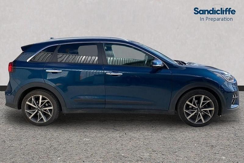 Used Kia Niro 141 HP (103 kW) 2022 Blue SUV