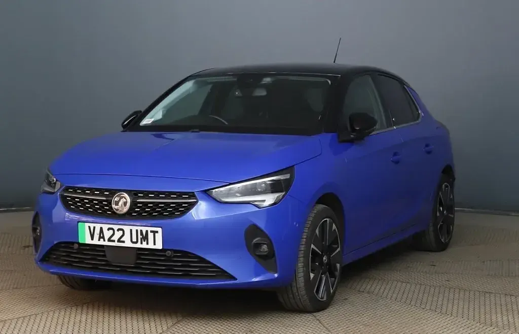 Used Vauxhall Corsa-e Elite 100 kW (136 HP) 2022 Blue Hatchback