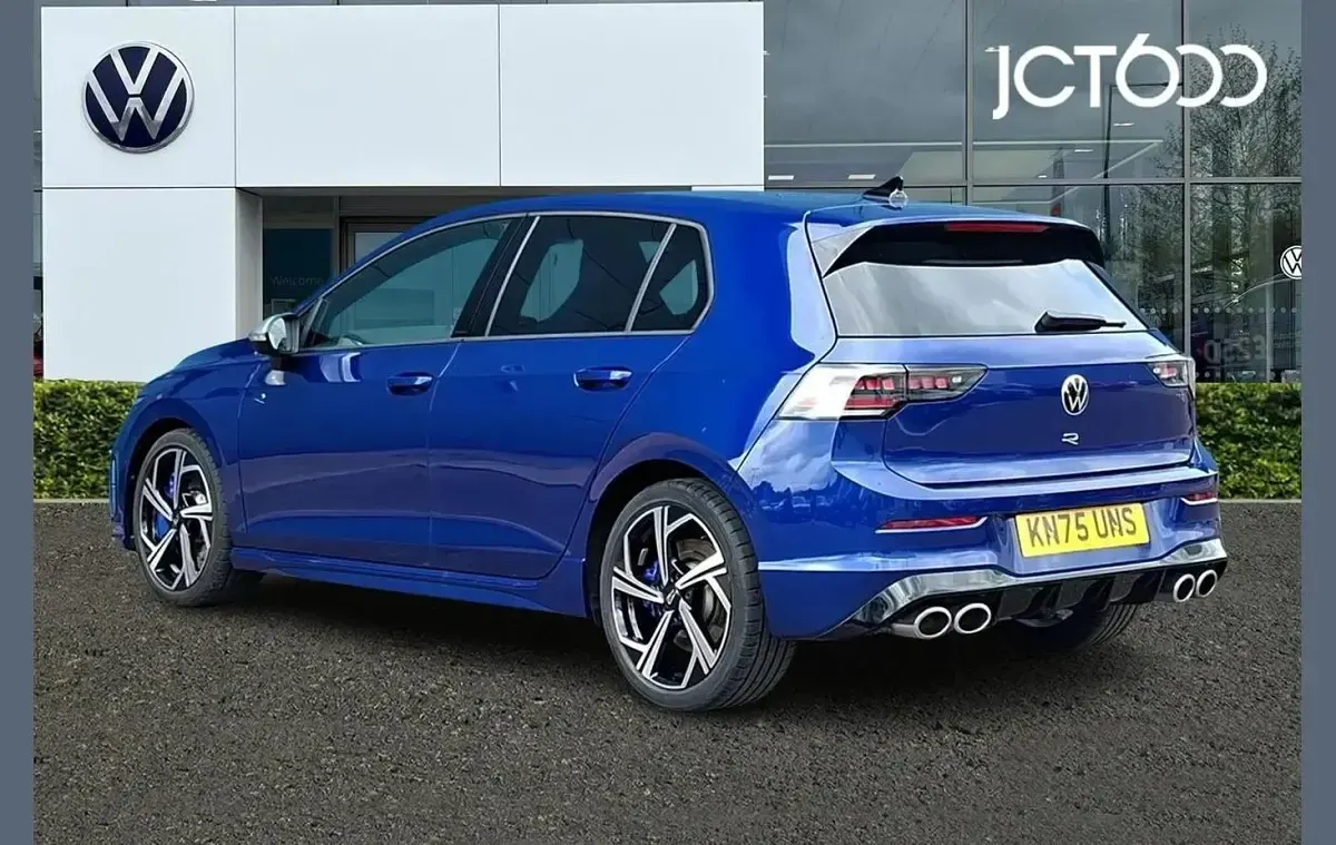 Used VW Golf VIII R 333 HP (244 kW) 2025 Blue Hatchback
