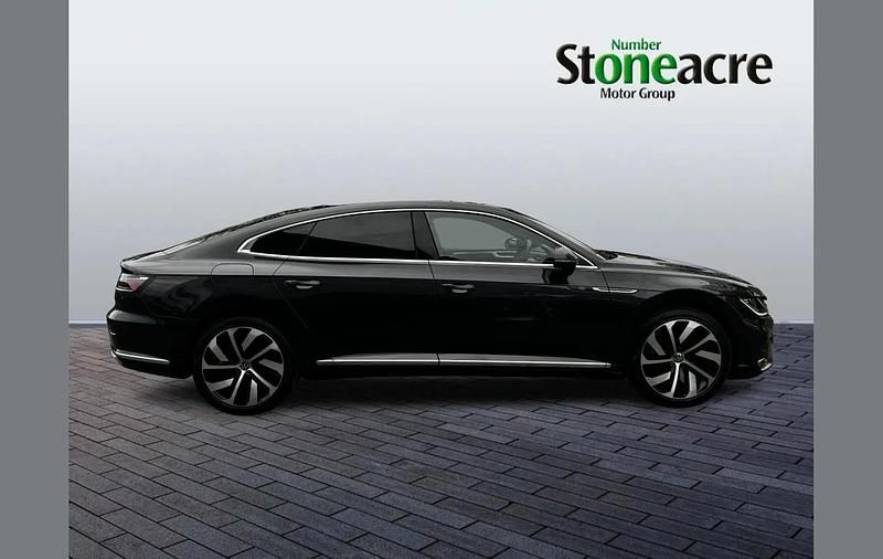 Usado VW Arteon R-line 190 HP (139 kW) 2021 Cinzento Citadino