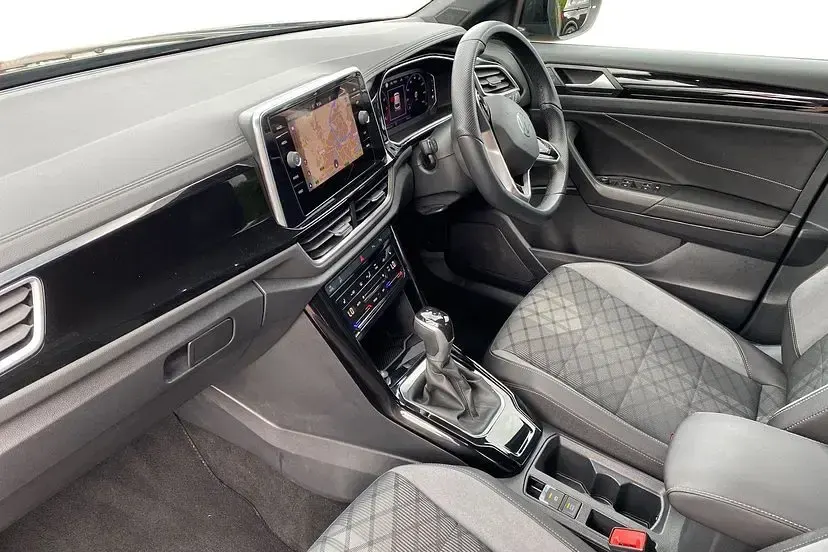 Used VW T-Roc R-line 150 HP (110 kW) 2022 Black SUV