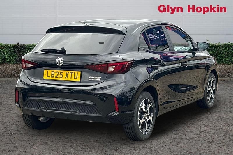 Used MG MG3 Trophy 194 HP (142 kW) 2025 Black Hatchback