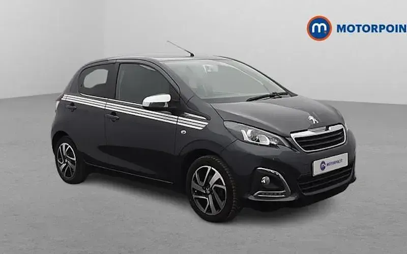 Second-hand Peugeot 108 Collection 72 CP (52 kW) 2022 Hatchback