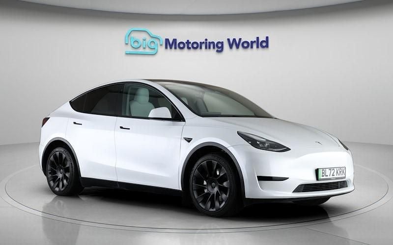 Used 2024 Tesla Model Y RWD SUV | £22,600 (Super price) - Image 1/4