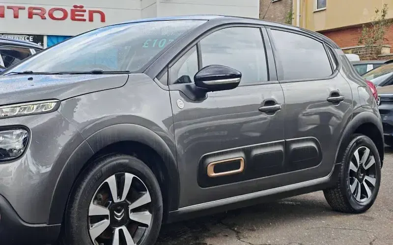 Used Citroën C3 PureTech 83 HP (61 kW) 2023 Grey Hatchback