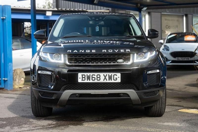 Used Land Rover Range Rover evoque SE 180 HP (132 kW) 2019 Black SUV